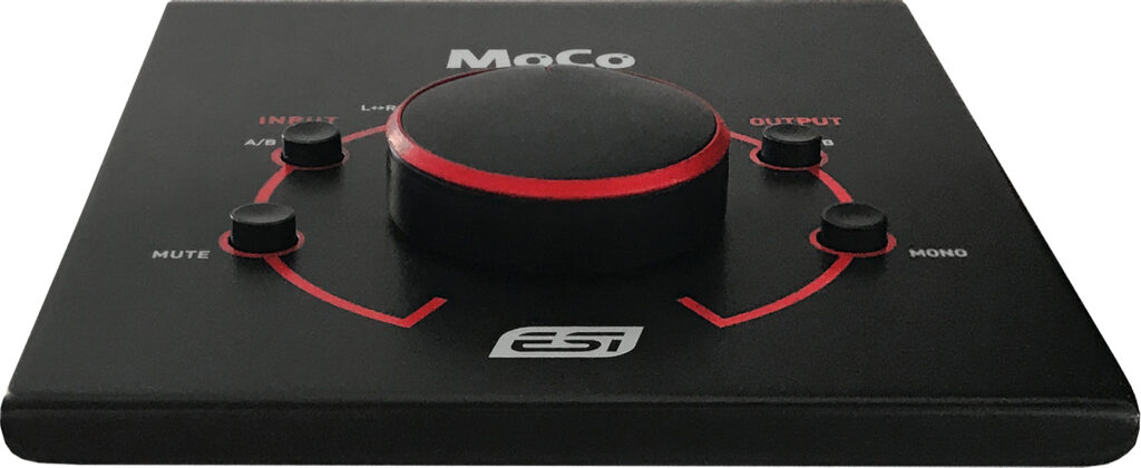 MoCo monitor controller front